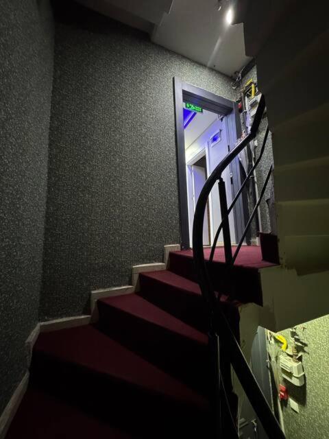 Pequena Casa * Стамбул