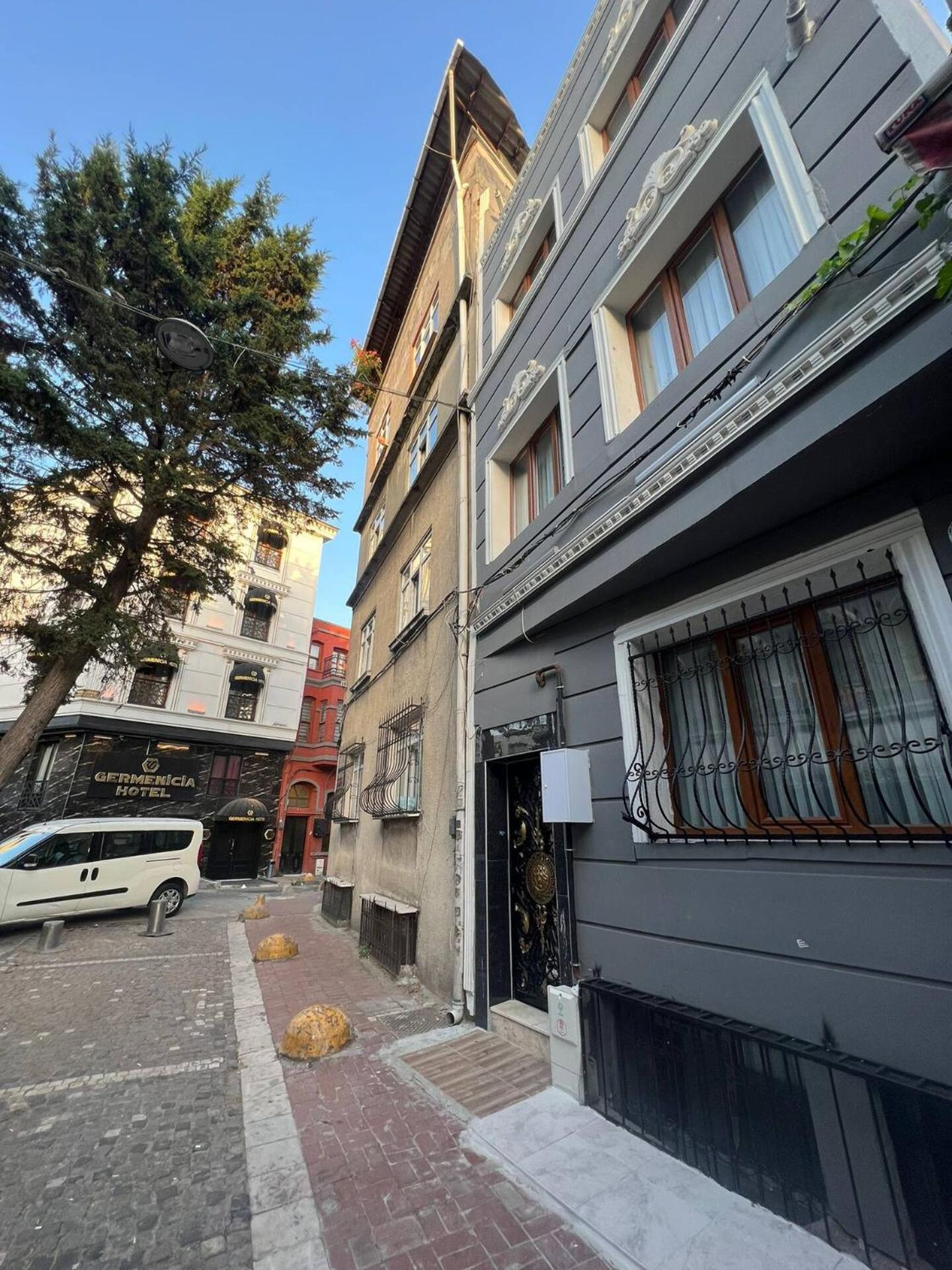 Pequena Casa Апартаменти *