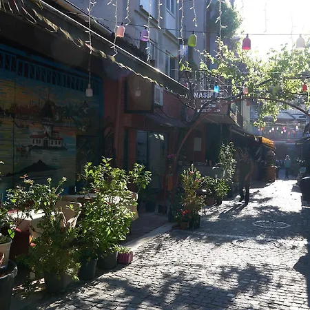 Pequena Casa Apart Istanbul Exterior photo