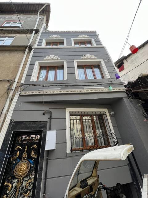 Pequena Casa *